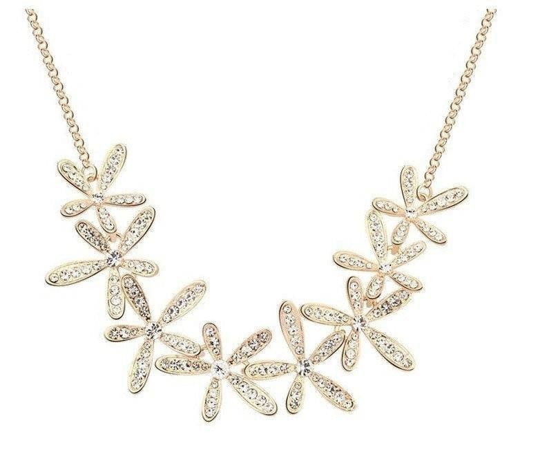 Olivia Welles - Sparkling Flowers Necklace