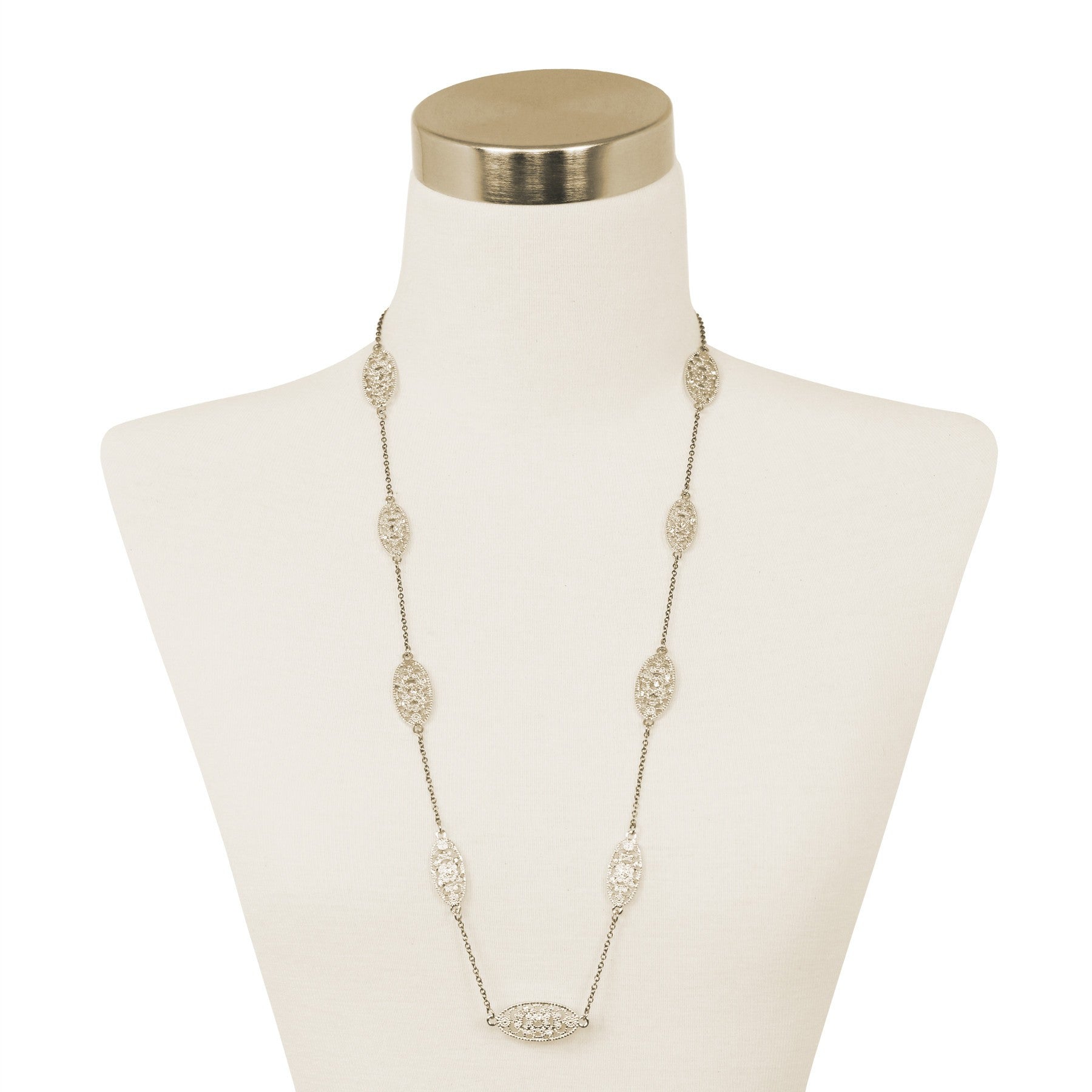Olivia Welles - Larraine Detail Necklace